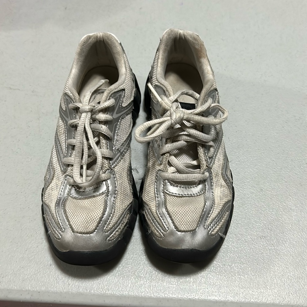 Reebok boys shoes